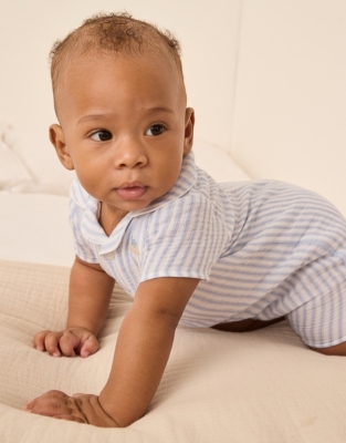 Organic Crinkle Cotton Stripe Crab Embroidered Shortie (0–24mths)