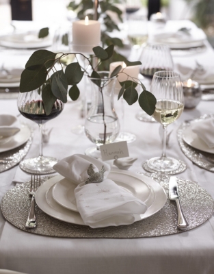Oval Beaded Placemats – Set of 2