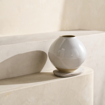 Parham Round Ceramic Vase – Large
