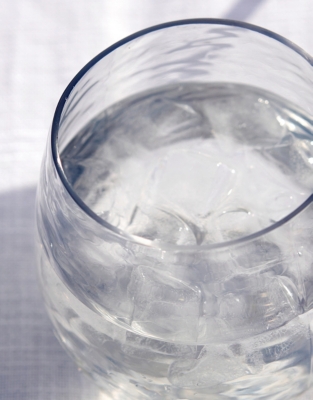 Picnic Tumbler Glass - White