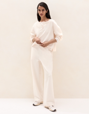 Plush Cord Wide-Leg Trousers
