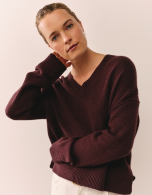 Pointelle Detail V-Neck Jumper with Cashmere - Oxblood
