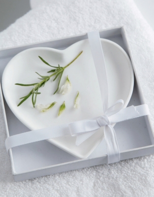 Porcelain Heart Soap Plate