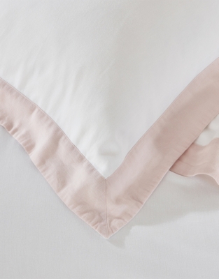 Petal/White