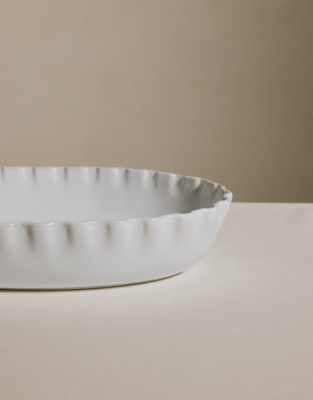 Portobello Ruffle Oven Dish – Large