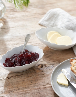 Portobello Scalloped Serving Bowls - Set of 2