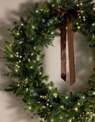 Pre-Lit Townhouse Wreath – 100cm