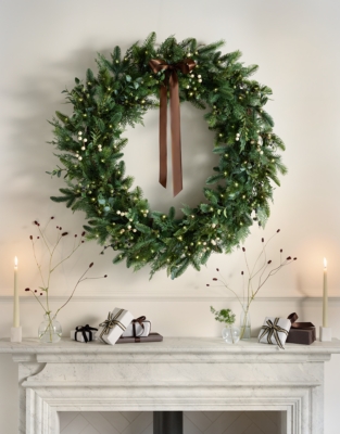 Pre-Lit Wreath – 100cm