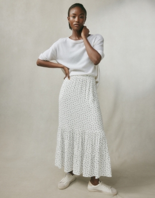 White printed long sales skirt