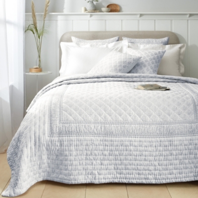 Quilter collection coverlet clearance set