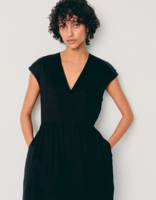 Ramie V-Neck Maxi Dress
