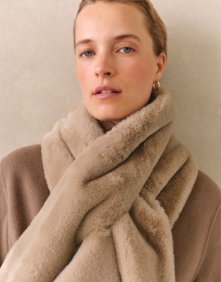 Recycled Faux Fur Scarf