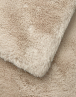 Recycled Faux Fur Scarf - Dusty Taupe