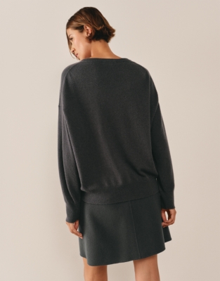 Relaxed Cashmere Crew Neck Jumper - Graphite