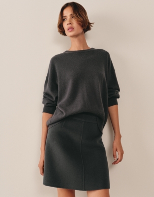 Relaxed Cashmere Crew Neck Jumper - Graphite