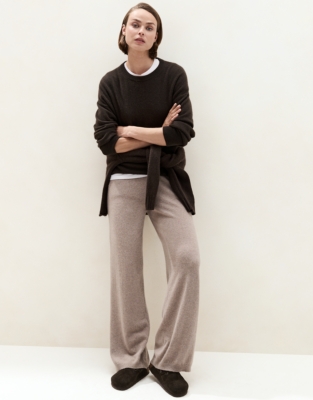 Relaxed Cashmere Crew Neck Jumper - Dark Chocolate