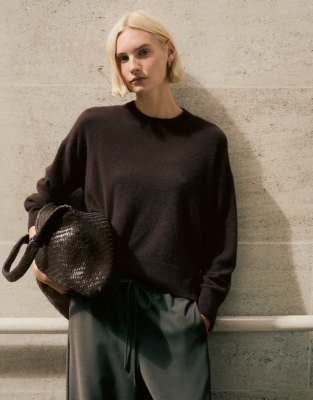 Relaxed Cashmere Crew-Neck Jumper - Dark Chocolate