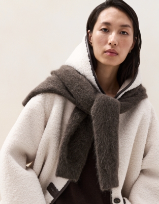 Relaxed Hooded Borg Coat