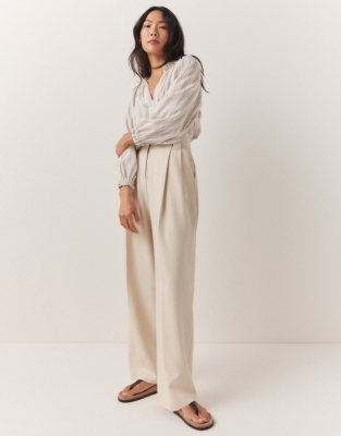 Relaxed Straight Leg Pleat Front Trousers