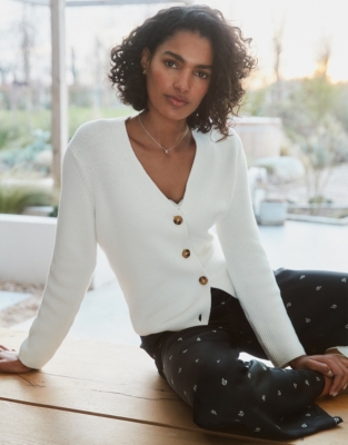 The white store company cardigan