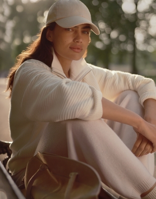 Ribbed Curved Seam Half Zip Jumper