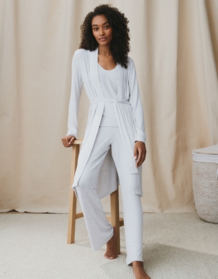 https://whitecompany.scene7.com/is/image/whitecompany/Ribbed-Jersey-Lounge-Pajama-Set/JRCLS_AU21_313_P_S?$M_P_PDP$