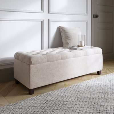 Biscuit store tufted ottoman