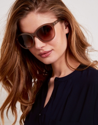 try glasses frames at home uk