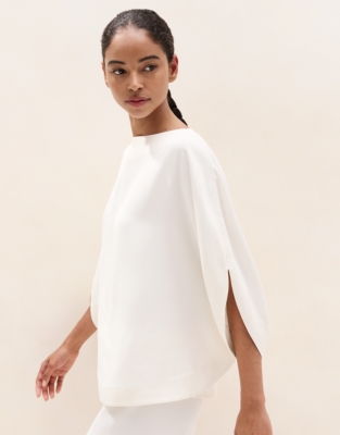 Rounded Silhouette Top