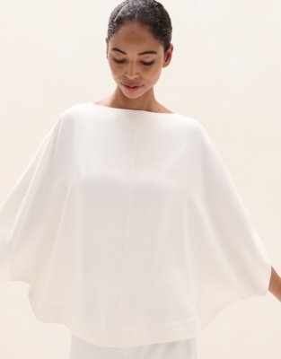 Rounded Silhouette Top