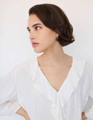 Ruffle Detail Blouse - Ivory