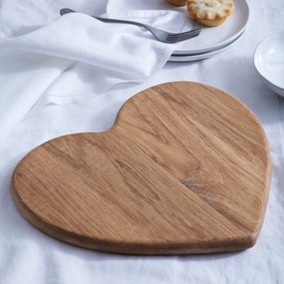 Wood Cutting Board Heart Shape, Oak Serving Board With Linen Fiber Handle,  Handcrafted Chopping Board, Organic Gift Decor, Lithuanian Craft 