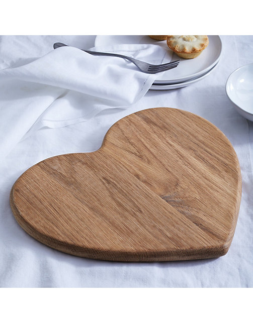 Rustic Heart Oak Board – Large