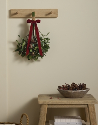 Rustic Mistletoe Swag