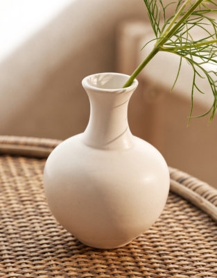 Ryall Bud Vase