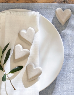 Sandstone Heart – Set of 4