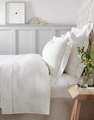 Santorini Linen Bed Linen Collection