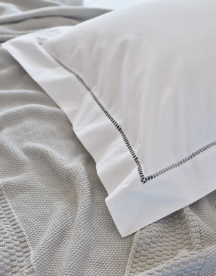 Santorini Oxford Pillowcase – Single