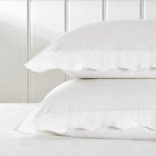 Scallop Edge Bed Linen Collection The, White Scalloped Edge Duvet Cover Set