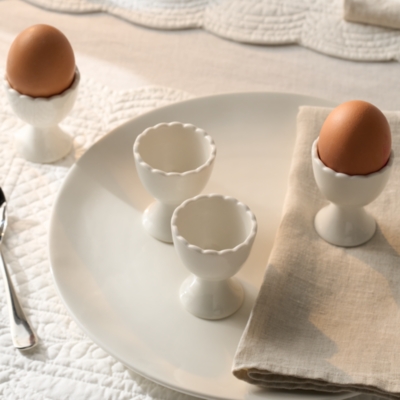 Scalloped Egg Cups – Set of 4