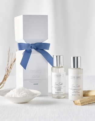 Sea Salt Hand & Nail Gift Set Cracker