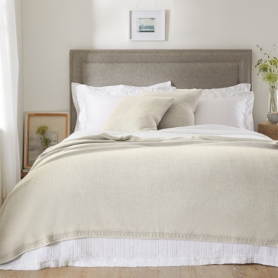 Selby Knit Throw & Cushion Cover Bedroom Sale The White Company UK