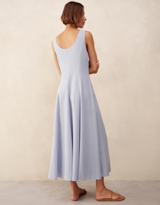 Shaped Scoop Neck Dress