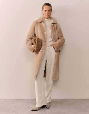 A13685_AU25_106_P_1?$