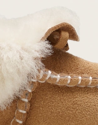 Sheepskin Pram Booties (0–12mths)
