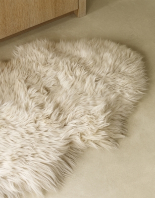Sheepskin Rug