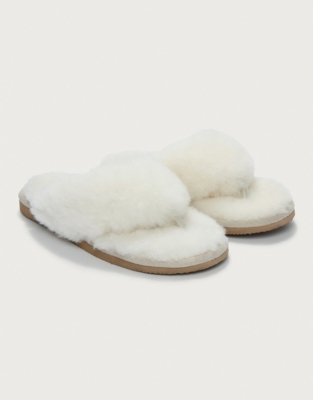 Sheepskin Toe-Post Slippers | Nightwear & Robes Sale | The White Company UK