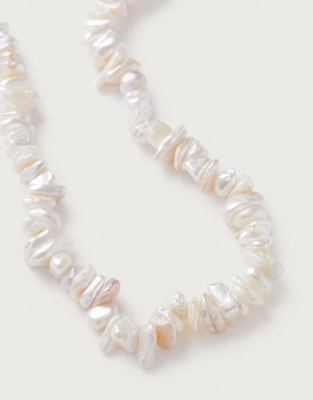 White hot sale chip necklace