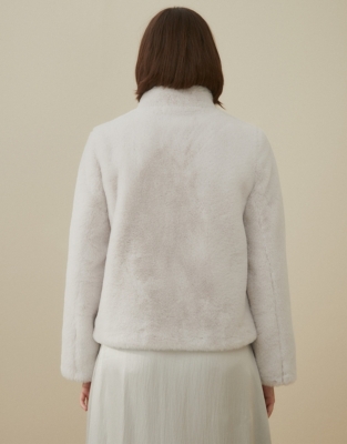 white company short faux fur coat