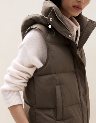 Short Lightweight Gilet